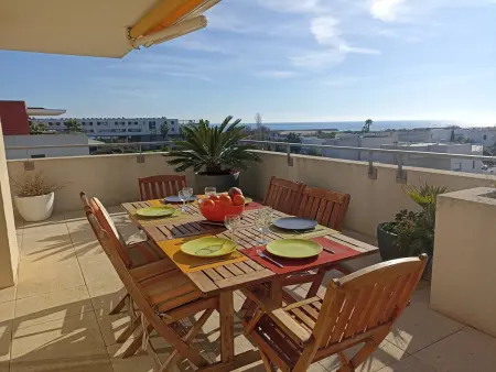Superbe 4 pièces avec terrasse, clim, piscine et parking à Sète - Photo 4