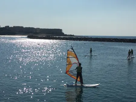 Superbe 4 pièces avec terrasse, clim, piscine et parking à Sète - Photo 25