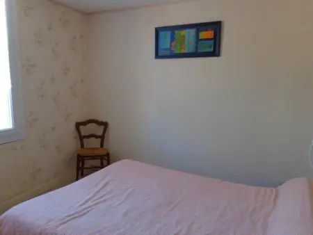 Appartement F2 cosy, 4 couchages, centre-ville, proche cures, balcon, animaux acceptés - Photo 3