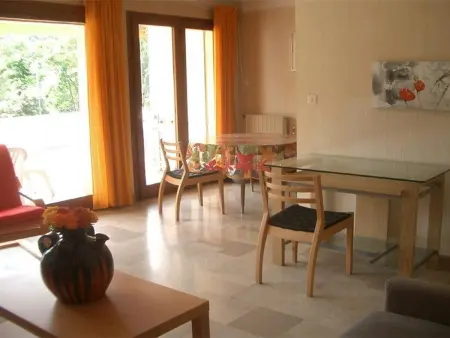 Appartement F2 avec Terrasse, Parking et WiFi, Animaux Acceptés, proche Amélie-les-Bains. - Photo 5