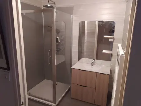 Appartement F2 climatisé avec terrasse, parking, à 600m des thermes - Amélie-les-Bains - Photo 7