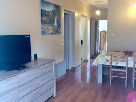 Appartement F3 avec balcon exposé sud, 2 chambres, proche commodités à Amélie-les-Bains - Photo 5