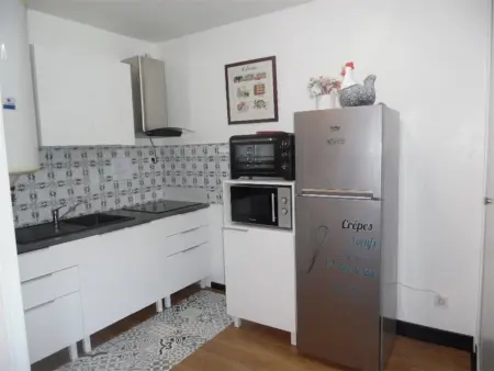 Studio confort avec balcon, clim, parking privé, à 50m des Thermes et 100m du centre, à Amélie-les-Bains - Photo 3