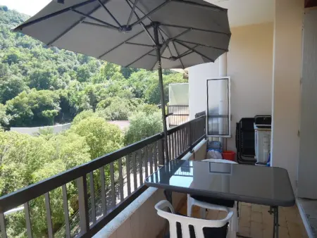 Studio confort avec balcon, clim, parking privé, à 50m des Thermes et 100m du centre, à Amélie-les-Bains - Photo 9