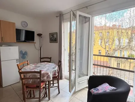 Studio Confortable avec WIFI, Parking, Proche Thermes et Centre Ville d'Amélie-les-Bains - Photo 1