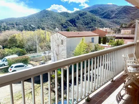 Appartement F2 avec balcon à Amélie-les-Bains - 2 couchages, animaux acceptés, bien équipé - Photo 8