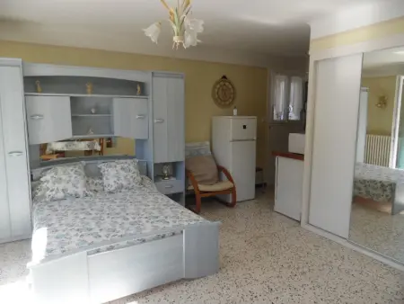 Studio confortable pour 2 pers, animaux acceptés, parking, WiFi - Photo 4