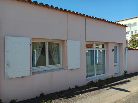 Studio neuf confortable près du port pour 2 à L'Aiguillon-sur-Mer - Photo 10