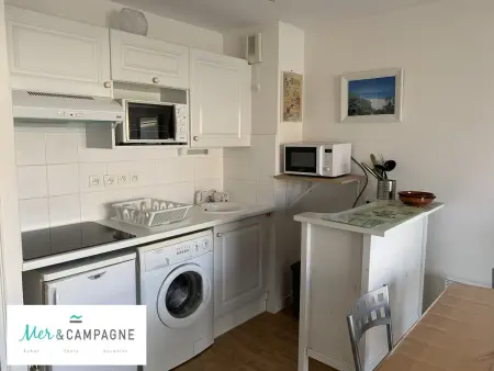 Appartement T2 Cabine Proche Plage avec Balcon et Parking Privé - Photo 2
