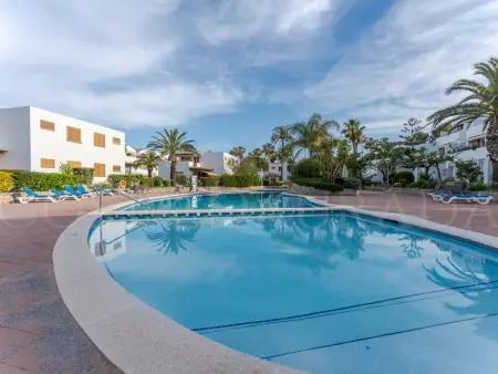 Appartement Luxe Rez-de-Chaussée à La Pineda avec Terrasse et Piscine, 200m de la Plage - Photo 4