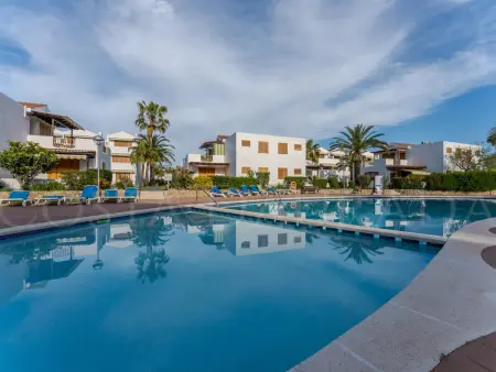 Appartement Luxe Rez-de-Chaussée à La Pineda avec Terrasse et Piscine, 200m de la Plage - Photo 5