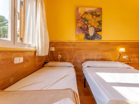 Appartement Luxe Rez-de-Chaussée à La Pineda avec Terrasse et Piscine, 200m de la Plage - Photo 14
