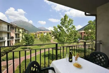 Residence Porto Letizia Porlezza -  Villas bilocale 4 pax Vista Lago Deluxe V1LD4 Lake View 8216, Logement de vacances à Porlezza avec vue sur le lac - Photo 9