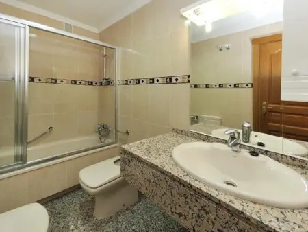 Appartement moderne à 500m de la plage avec Wi-Fi et piscine - Photo 7