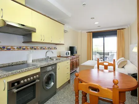 Appartement moderne à 500m de la plage avec Wi-Fi et piscine - Photo 21