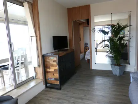 Appartement T2 avec Wifi, grande terrasse, à 500m de la plage - Photo 2