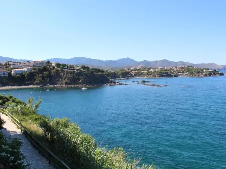 Appartement avec Terrasse à 300m de la Plage, Parking Inclus - Photo 2