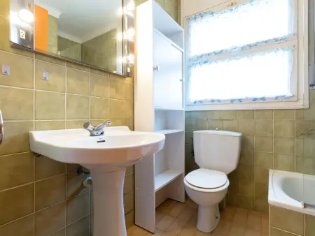 Appartement lumineux avec terrasse et parking à 50m de la plage - Photo 7