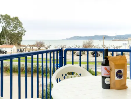 Appartement lumineux avec terrasse et parking à 50m de la plage - Photo 10