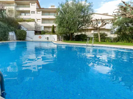 Appartement Lumineux avec Jardin, Piscine et Parking à 600m de la Plage du Port de Llançà - Photo 1