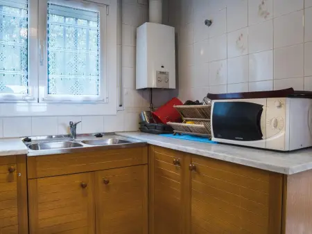 Appartement lumineux avec piscine et terrasse, proche plage - Photo 12
