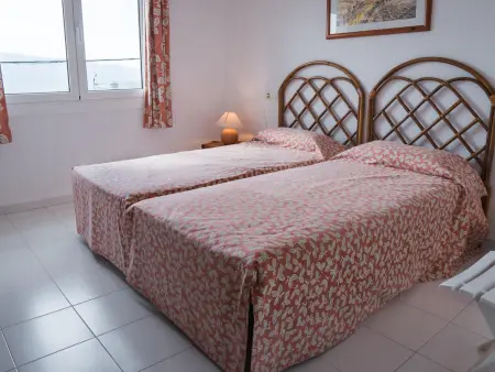 Appartement lumineux avec piscine et terrasse, proche plage - Photo 14