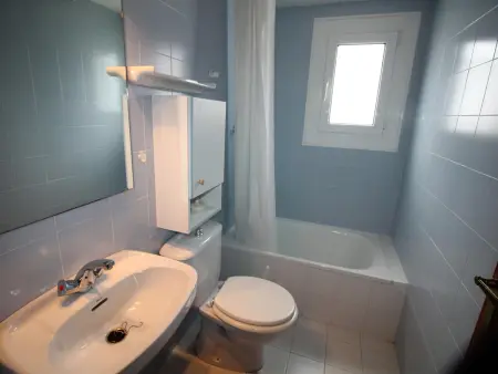 Appartement lumineux avec piscine et terrasse, proche plage - Photo 19