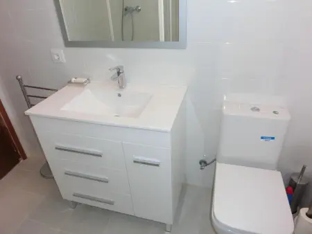 Penthouse lumineux avec grandes terrasses proche plage - 2 chambres, parking, WIFI et BBQ - Photo 10