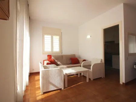 Appartement RDC à 2 pas de la plage de Port de la Selva, terrasse, 2 chambres, parking. - Photo 2