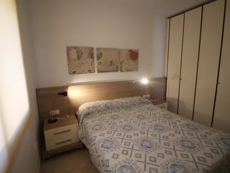 Appartement neuf avec piscine, jardin, à 400 m de la plage et près des commerces, idéal pour familles. - Photo 5