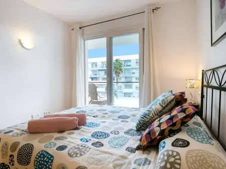 Bel appart. familial à Roses: 1,2 km plage, piscine, parking, proche commerces & supermarchés - Photo 8
