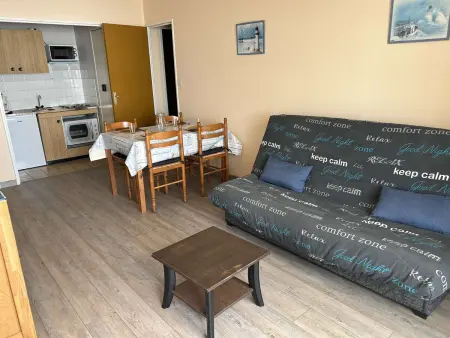 Appartement 2 pièces avec balcon et parking à Saint-Gilles-Croix-de-Vie - Photo 4