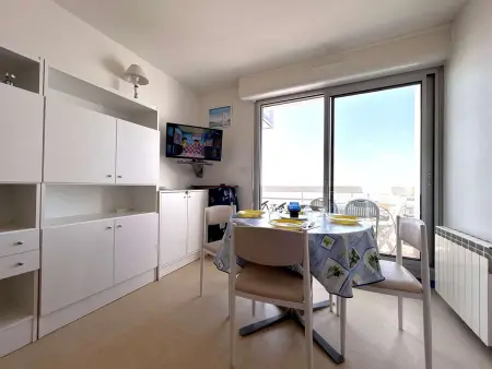 Appartement 2 pièces avec balcon, vue mer et parking à Saint-Gilles-Croix-de-Vie - Photo 6