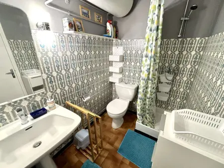 Studio cosy à Port-la-Nouvelle, à 300m de la plage, avec balcon, salon de jardin et ménage inclus - Photo 6