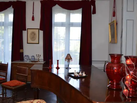 Château Directoire avec Piscine Privée et Jardin - Photo 8