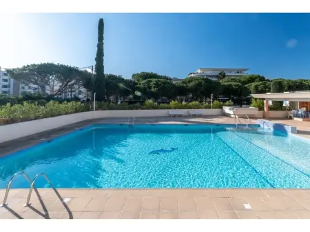Appartement Studio Cabine à Fréjus, Piscine, Plage à 500m, Clim, Parking, Terrasse, 4 Couchages - Photo 13