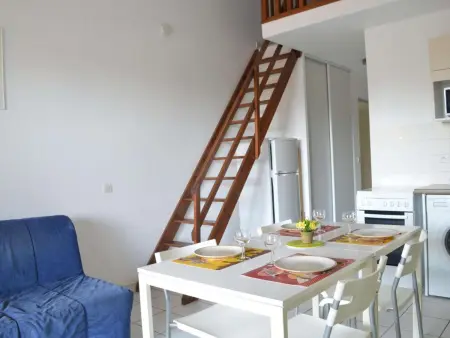 Appartement calme avec terrasse à St Raphaël, proche plage - Photo 4