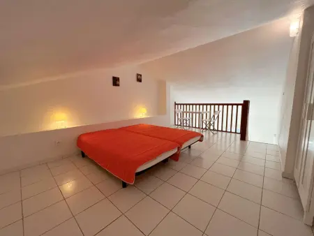 Appartement calme avec terrasse à St Raphaël, proche plage - Photo 8
