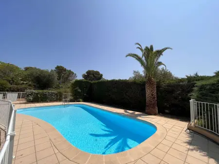 Appartement calme avec terrasse à St Raphaël, proche plage - Photo 12