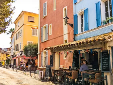 Appartement calme avec terrasse à St Raphaël, proche plage - Photo 17