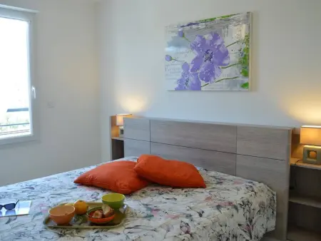 Spacieux 3 pièces avec terrasse, piscine et garage, à 2 pas de la plage – Saint Raphaël - Photo 9