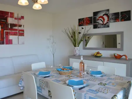 Spacieux 3 pièces avec terrasse, piscine et garage, à 2 pas de la plage – Saint Raphaël - Photo 12