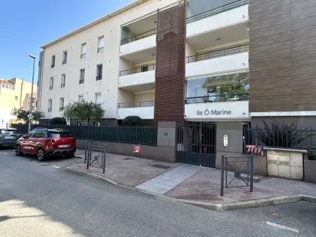Spacieux 3 pièces avec terrasse, piscine et garage, à 2 pas de la plage – Saint Raphaël - Photo 15