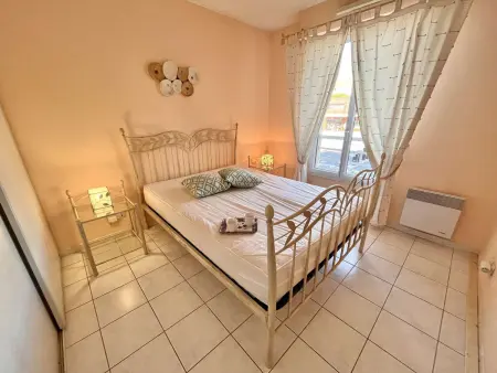 Appartement Confort 4 Pers, Proche Plage et Centre, Parking Inclus - Saint Raphaël - Photo 9