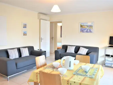 Appartement T3 lumineux avec terrasse, climatisation, garage et Wifi à 2 pas des plages - Cavalaire - Photo 1
