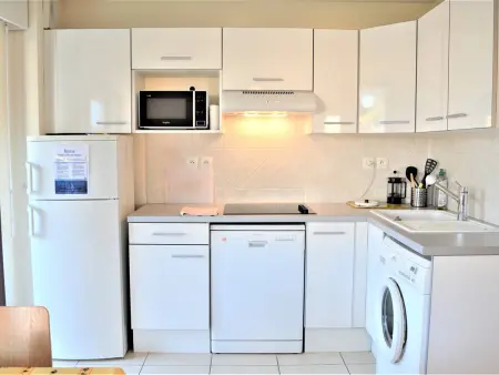 Appartement T3 lumineux avec terrasse, climatisation, garage et Wifi à 2 pas des plages - Cavalaire - Photo 7