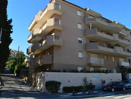 Appartement T3 lumineux avec terrasse, climatisation, garage et Wifi à 2 pas des plages - Cavalaire - Photo 11
