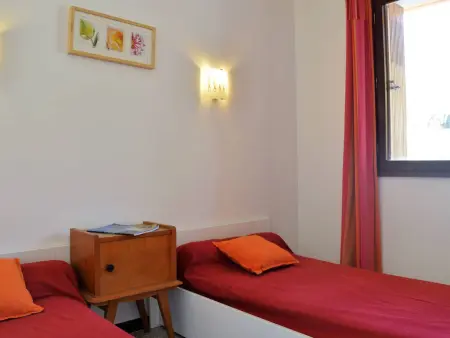 Charmant T2 avec balcon, proche plage Saint Clair, parking, 4 couchages - Le Lavandou - Photo 6