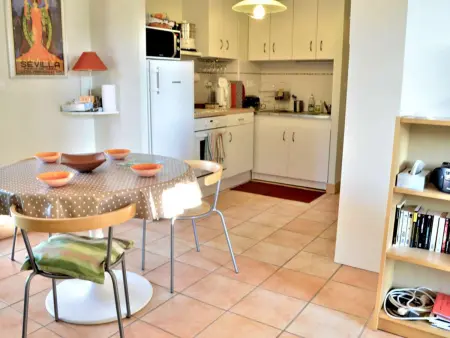 Appartement pour 4 pers. à Cavalaire avec climatisation et animaux acceptés - Photo 2