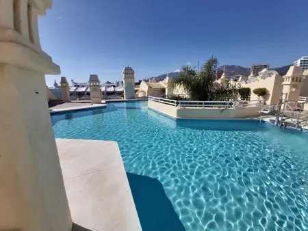 Benalmádena: Appartement 2 chambres avec clim, piscine sur le toit - Photo 4